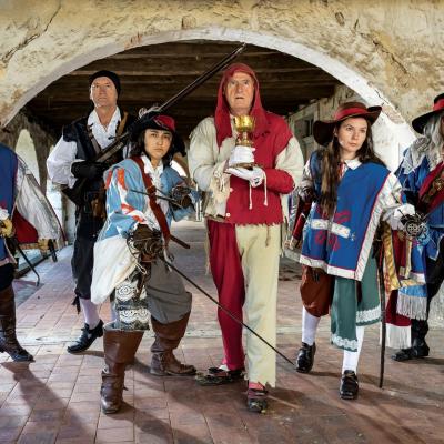 Shooting du calendrier perpétuel des 30ans de Janouille, guide bouffon - 2023